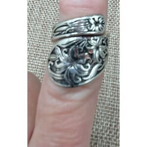 Antique Silver Spoon Ring Unisex Size 6.5 Floral Pattern